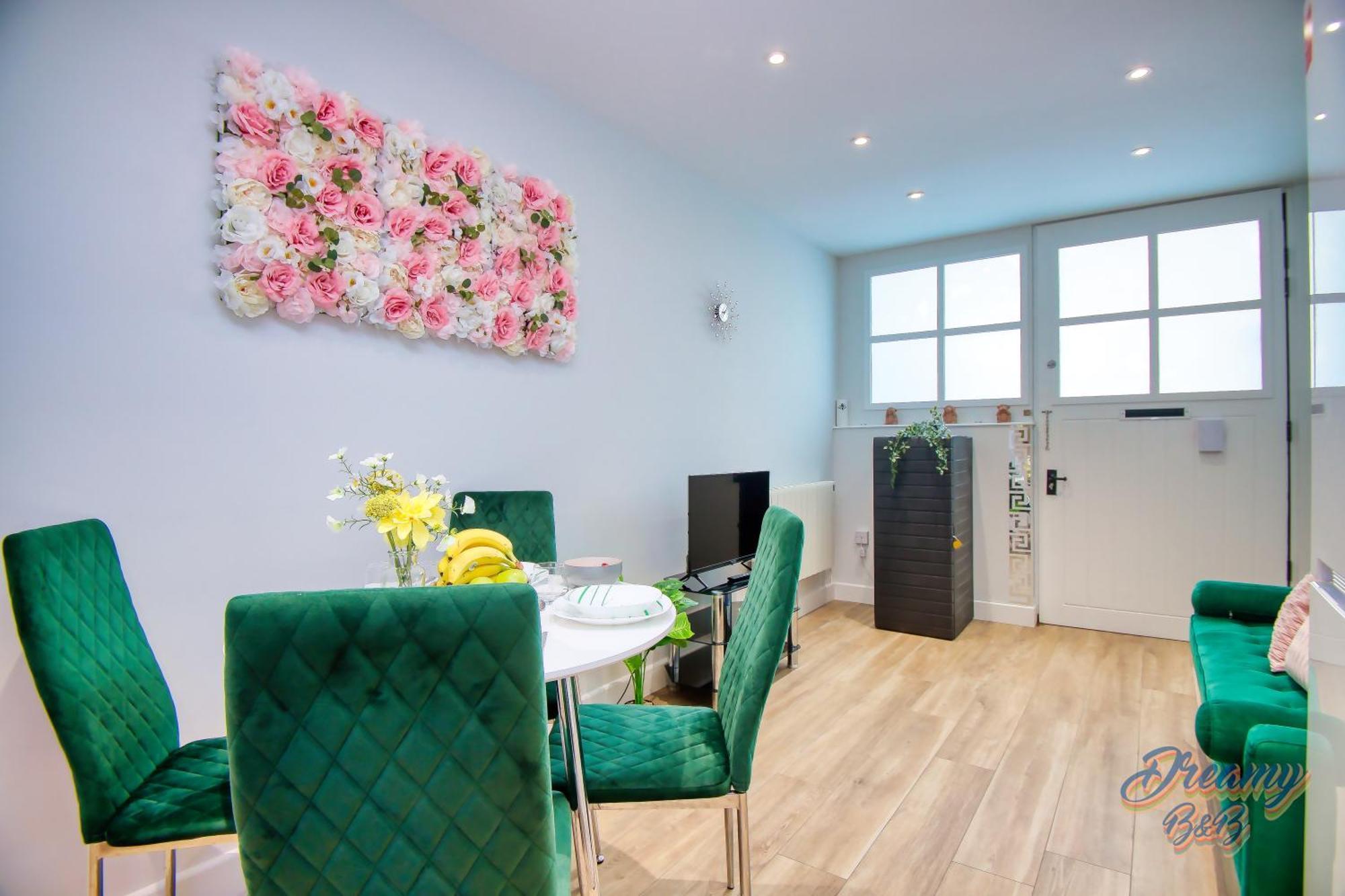 Апартаменты Amazing Place In Finsbury Park Лондон Экстерьер фото